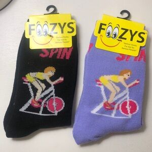 NWT Foozys Spin Pattern Socks Women’s Size 9-11